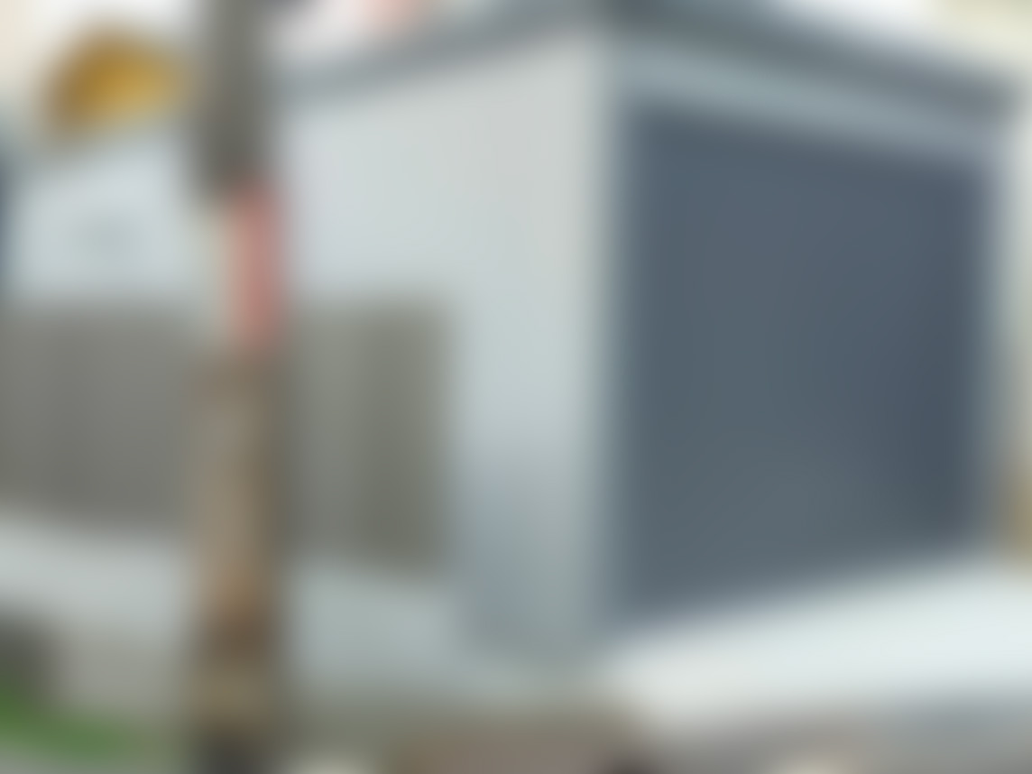 枚方市藤田町の貸し事務所付きガレージの外観