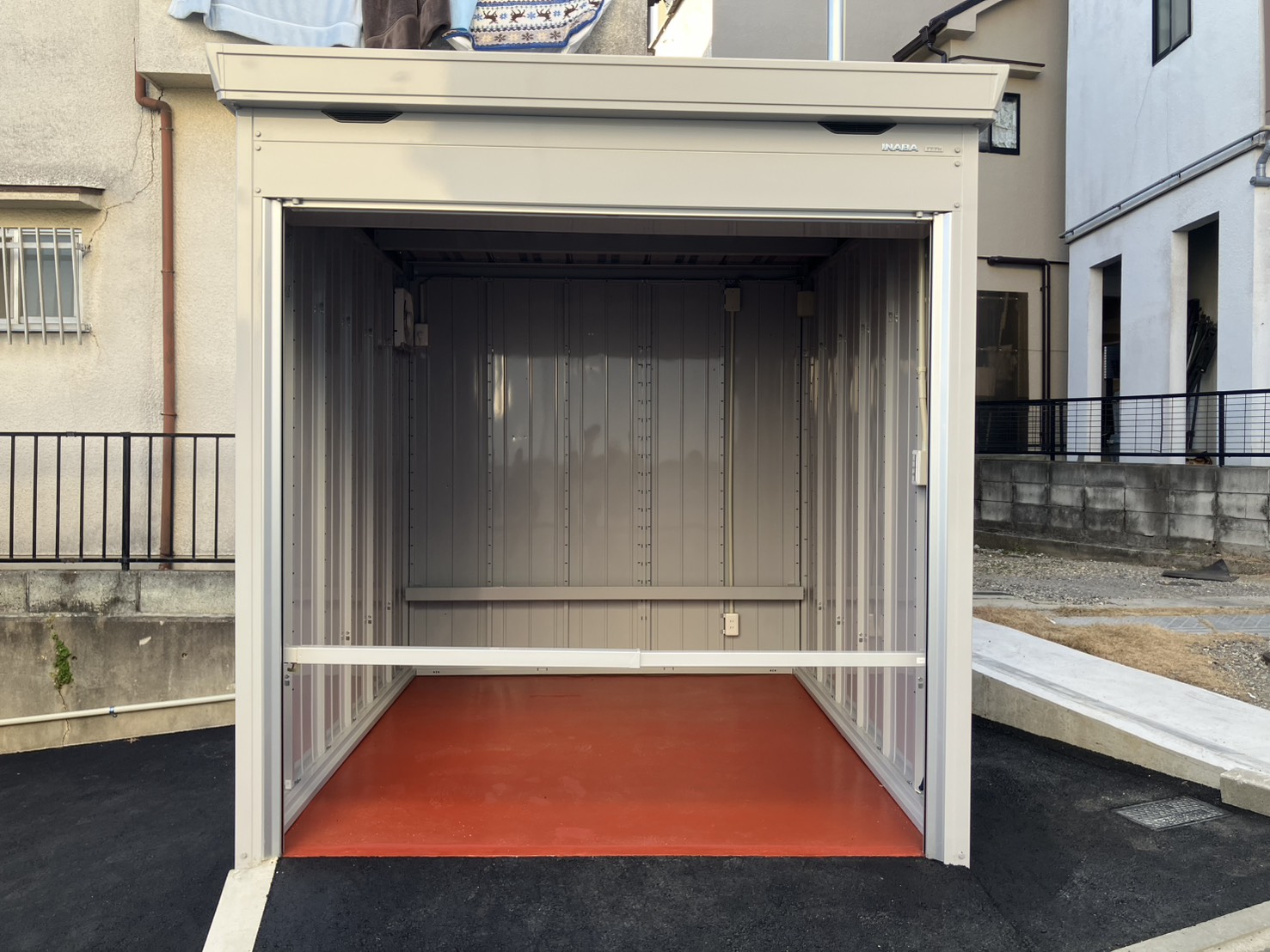 盗難防止バーもついており大事な愛車を守ります