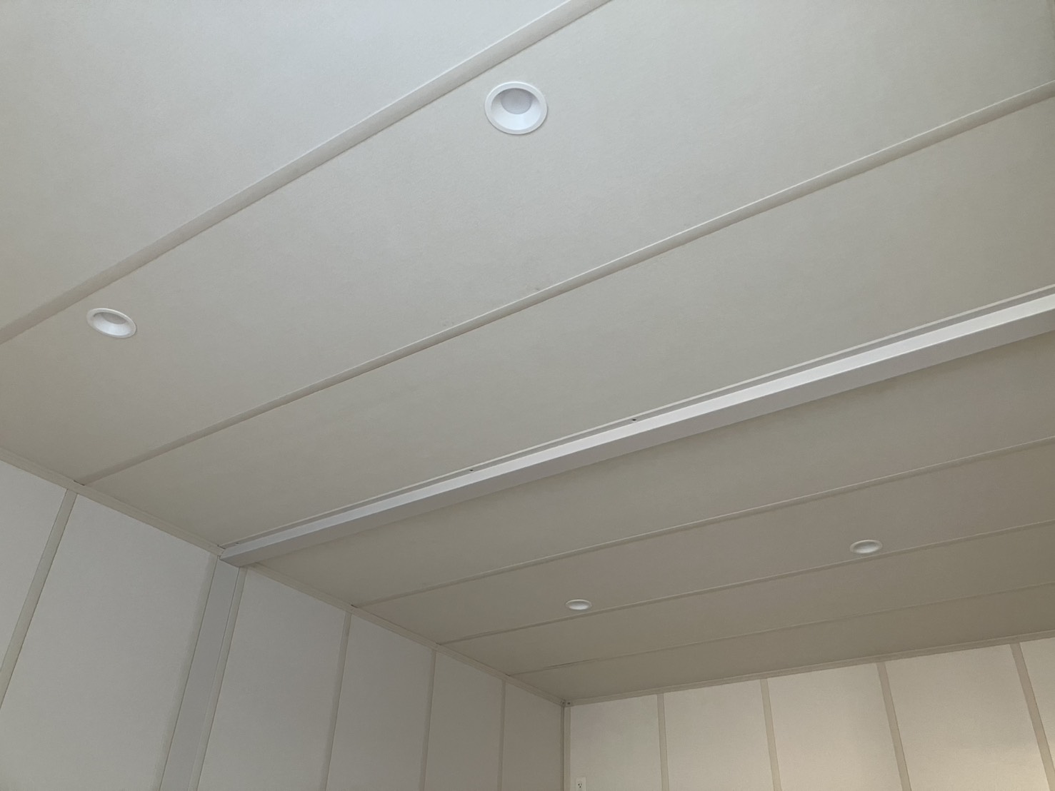 照明はおしゃれなダウンライト